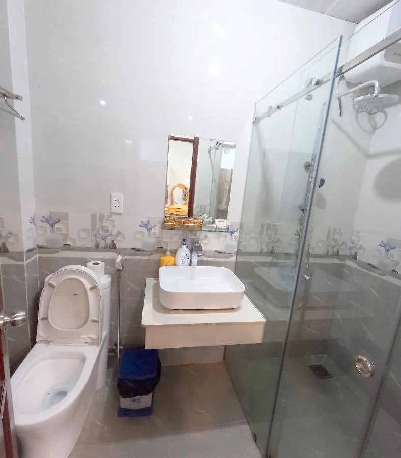 Cozy Hotel Hcm Ho Chi Minh City 2*,